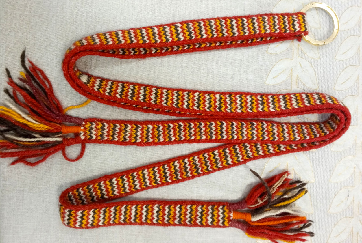 Фото: Этнокультурный центр НАО / nao24. Традиционный пояс для меховых паниц в Канинской тундре