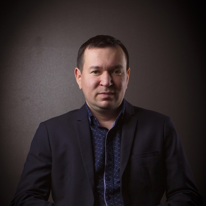 Банк Виктор Сергеевич