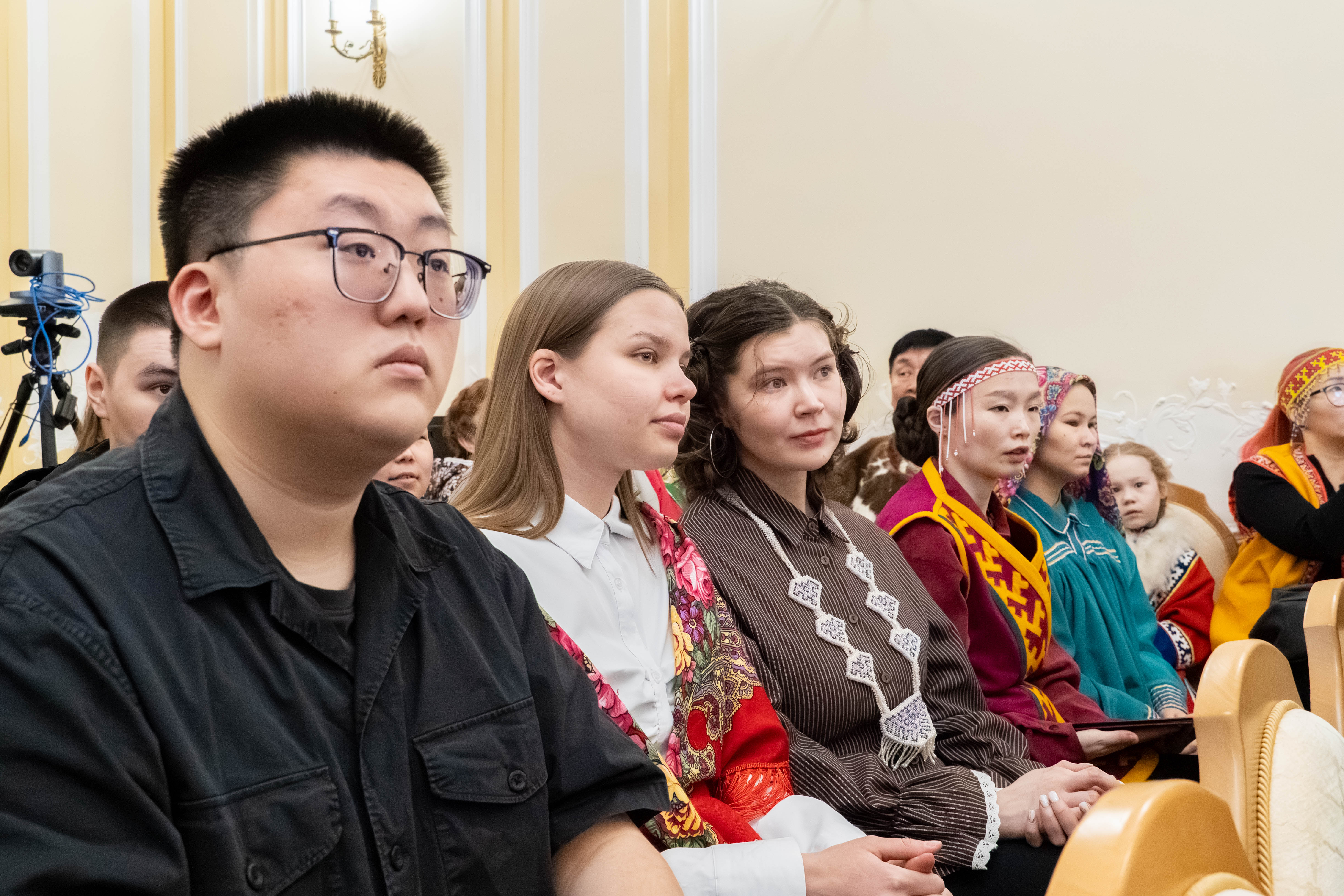 В Российском государственном педагогическом университете им. А. И. Герцена состоялось торжественное открытие Всероссийского этнодиктанта на языках коренных малочисленных народов Севера, Сибири и Дальнего Востока