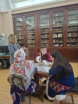 В Российском государственном педагогическом университете им. А. И. Герцена состоялось торжественное открытие Всероссийского этнодиктанта на языках коренных малочисленных народов Севера, Сибири и Дальнего Востока